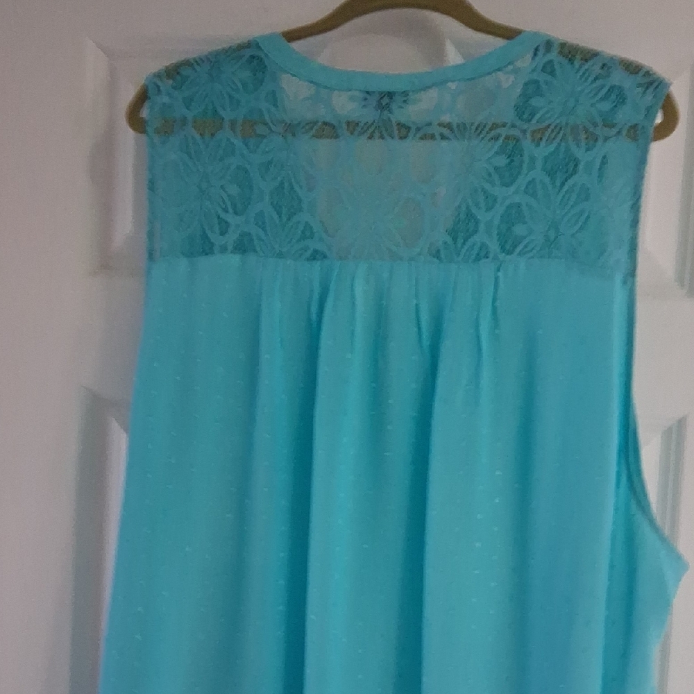 Torrid Aqua Sleeveless Lace Blouse - Picture 3 of 3